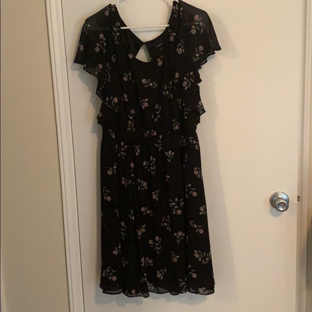 Torrid Floral Chiffon Flutter Sleeve Dress Sz 2